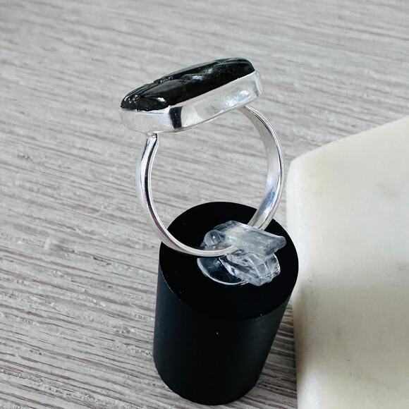 Natural Carving Labradorite Madagascar Sterling Silver Ring Size 9 - Picture 9 of 9